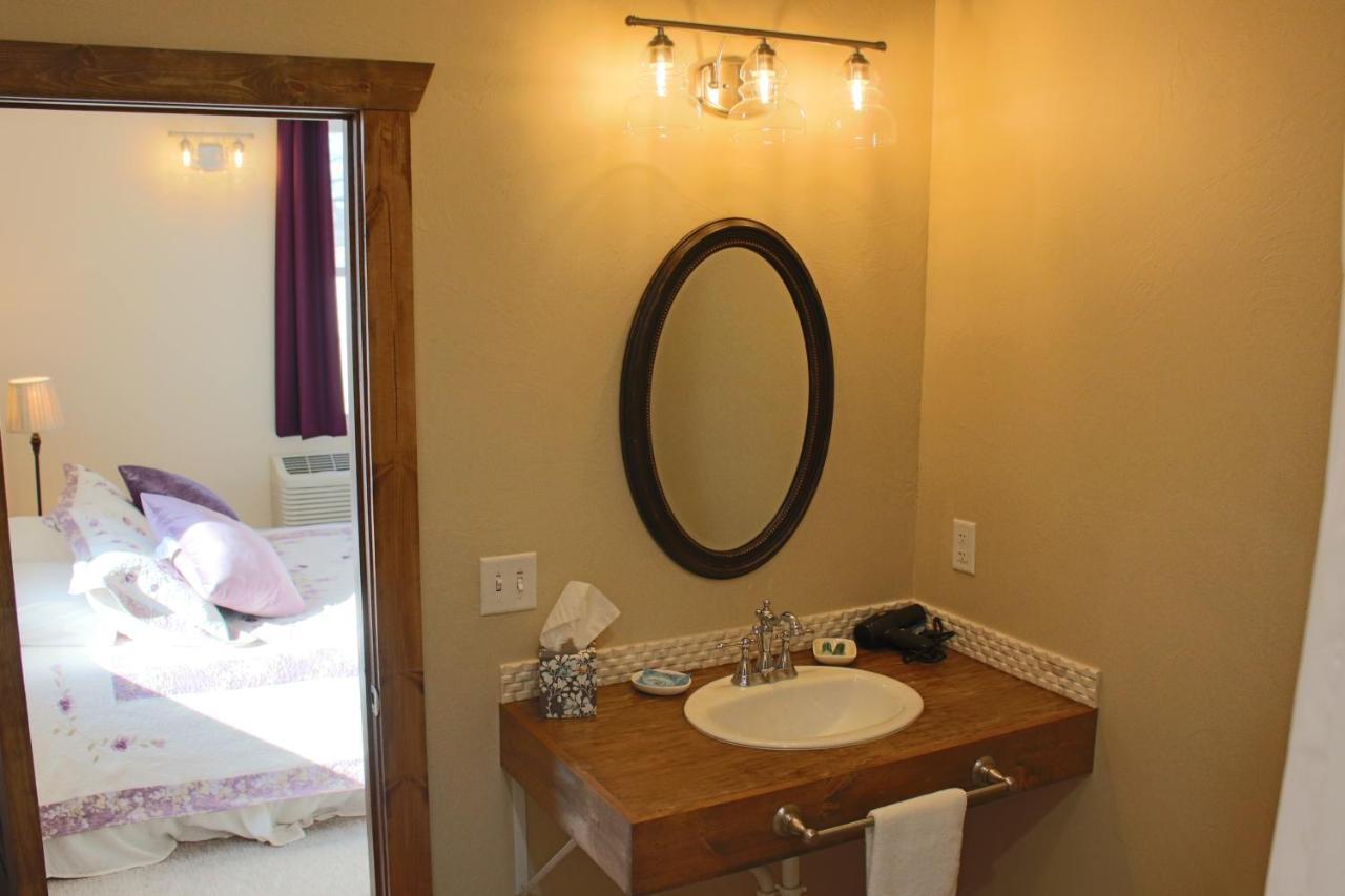 Twister'S Bed And Breakfast Guernsey Εξωτερικό φωτογραφία